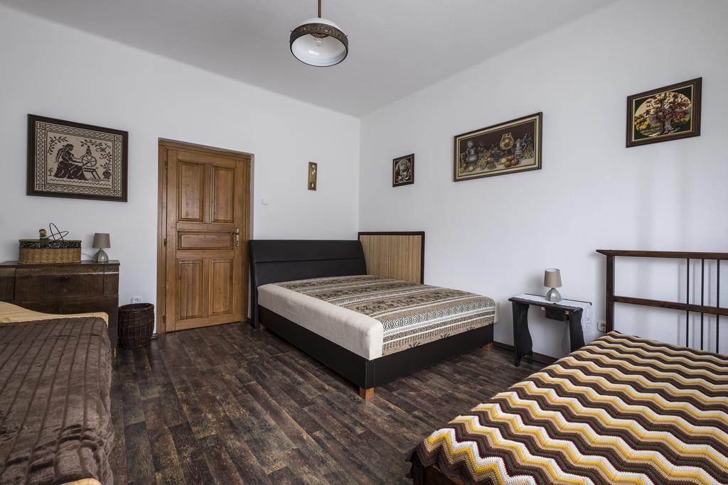 Döre Vendégház Bakonyszentlaszlo Exterior foto